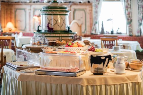 Bed & Breakfast Hotel Guggis – Photos 5