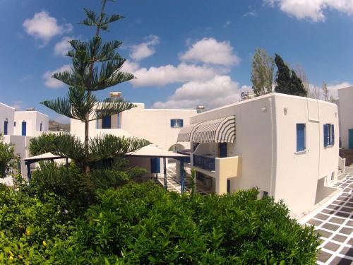 Damias Village