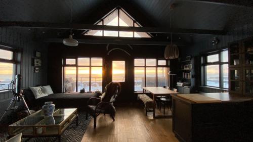 Gallery image of Marbakki Luxury Ocean Retreat in Budhir
