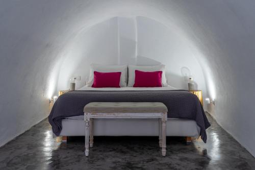 Akron Cliff Suite