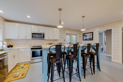 Creek Cottage – Photos 4