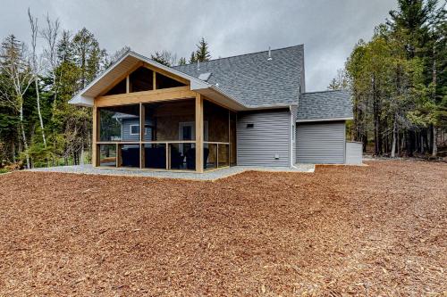 Creek Cottage – Photos 2
