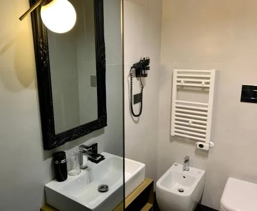 Toledo Boutique Rooms photo 47