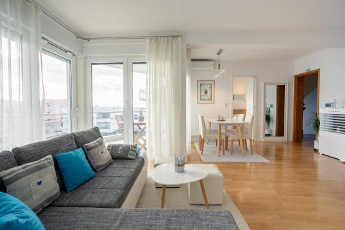 Podstrana Apartmani Aqua