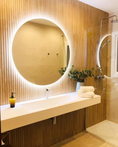 Andalucía II & balcony by ELE Apartments