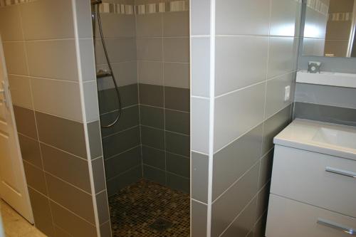 Ένα μπάνιο στο A la Verte Campagne - Appartements / Gîtes