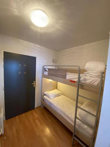 Studio vue piste + parking souterrain privatif inclus