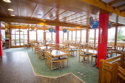 Restaurace v ubytování Motel de la Gruyère Restoroute
