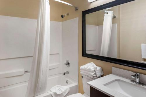 Foto da galeria de Quality Inn Overland Park Kansas City em Overland Park