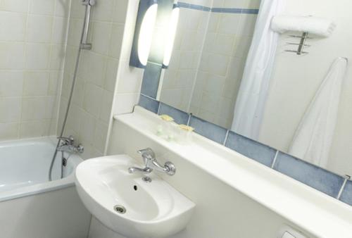 Kyriad Direct Marseille Ouest - Martigues