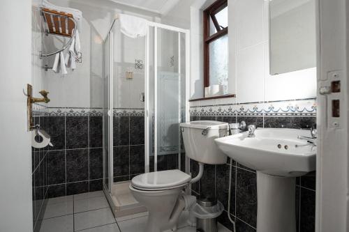 Ένα μπάνιο στο Woodside Lodge accomodation
