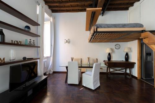 Rufina Apartment