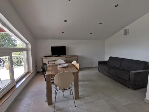 TV a/nebo společenská místnost v ubytování Apartments Victoria