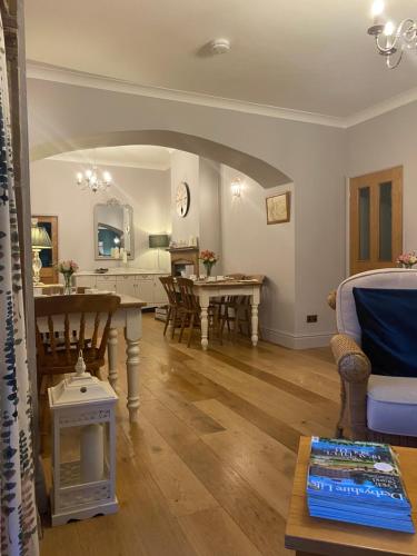 Χώρος καθιστικού στο The Gables Bed & Breakfast