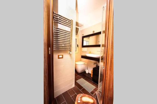 PETITE HOME IN ROME