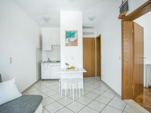 Foto dalla galleria di Apartments Lovrić a Trogir