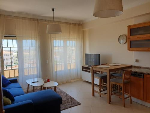 Oura Beach T1 apartment Coral , close to the Strip, Swimming Pool, Wi Fi, A/C