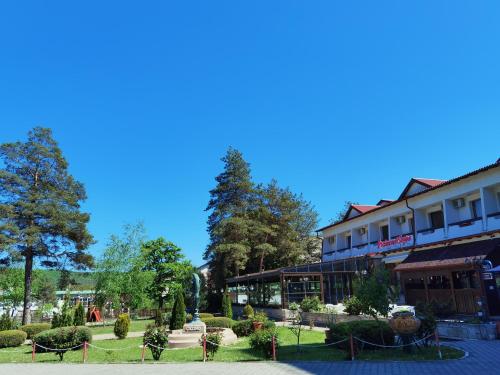 Zahrada ubytování Hotel Spa Cazino Monteoru