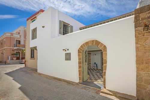 Amarada City Suites
