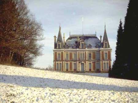 Apartment Chateau De Clinzeau Saint Leger De Fougeret France Booking Com