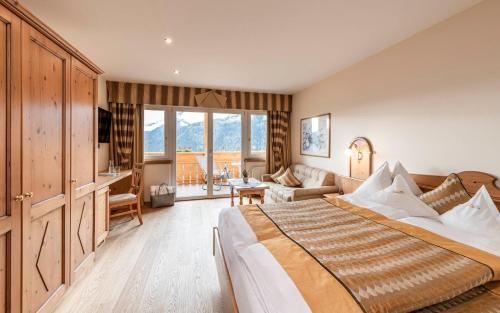 Postel nebo postele na pokoji v ubytování Hotel Fürstenhof