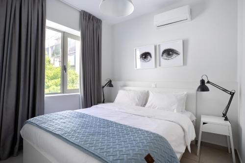 Supreme B2 Apartment in Syntagma