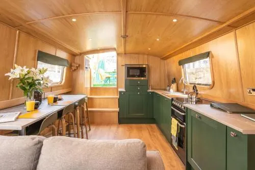 Edinburgh - Houseboats photo 12