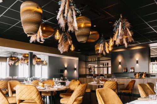Χώρος καθιστικού στο Fletcher Hotel-Restaurant Zevenbergen-Moerdijk
