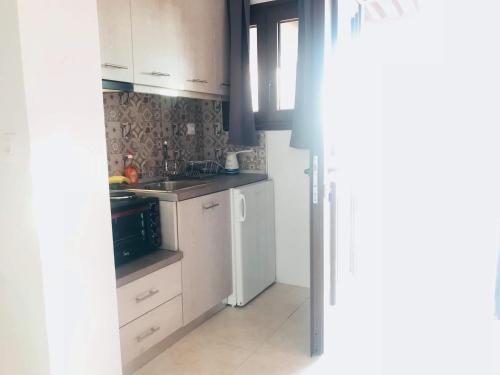 Gallery image of Golden view apartments Myrina Limnos in Mirina