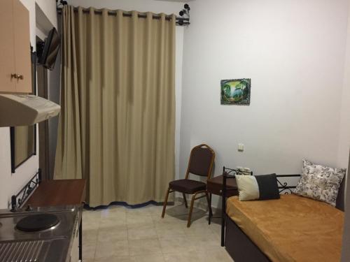 Gallery image of Anastasia Studios, Apartments & Suites in Archangelos