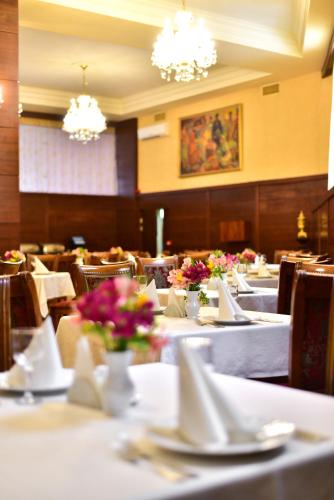 Restaurace v ubytování METROPOL HOTEL Yerevan