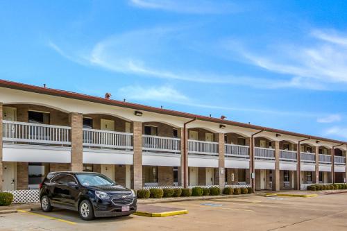 Americas Best Value Inn Columbus – Photos 3