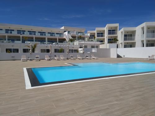 Bazén v ubytovaní Apartment El Sueño - GREAT SEA VIEWS - infinity POOL - free Wifi- smart TV-Residence Senator alebo v jeho blízkosti