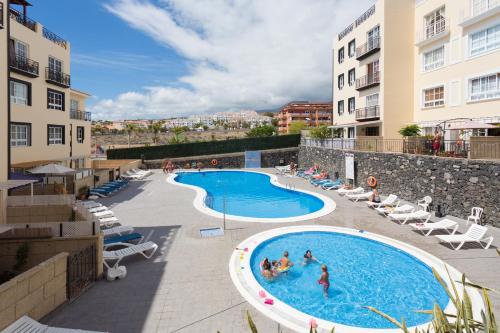 Bazén v ubytovaní Home2Book Duplex Callao Salvaje Beach & Wifi alebo v jeho blízkosti