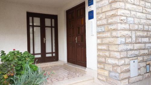 Φωτογραφία από το άλμπουμ του Apartments Vojin στο Τρογκίρ