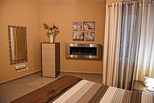 Saghtrija Luxury Apartmentsにあるベッド