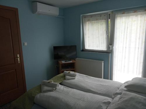 Gallery image of Atlas Apartman in Bük