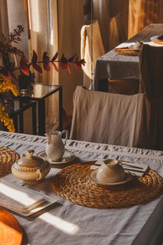 Makanan di atau berdekatan apartmen