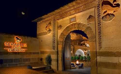 Seraphim Cave Suites & SPA