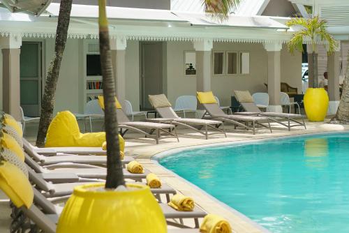 Piscine de l'établissement Tropical Attitude (Adults Only) ou située à proximité