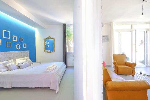 A bed or beds in a room at Essential suite