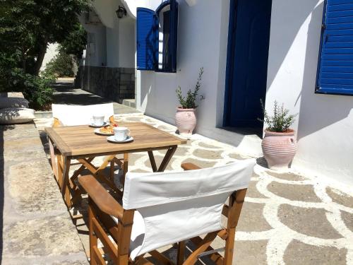 KarkinágrionにあるESCAPE TO NATURAL BEAUTYのギャラリーの写真