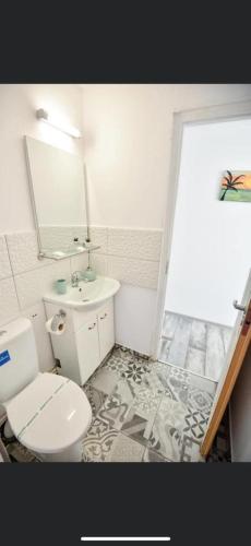 Ванная комната в VILA ONEIRO