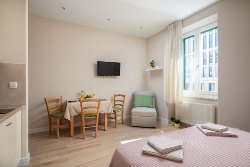 Apartment More