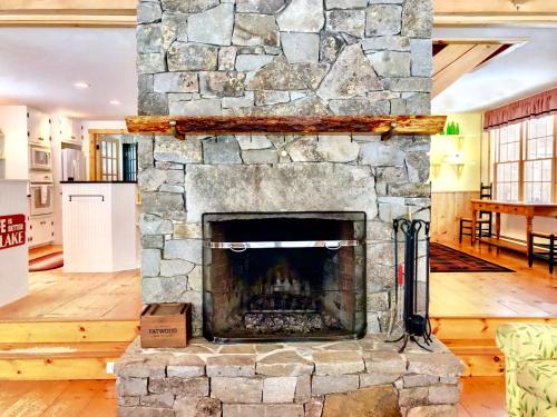 Φωτογραφία από το άλμπουμ του FL Quintessential LAKE HOUSE close to Bretton Woods Santas Village and Forest Lake State Park σε Whitefield