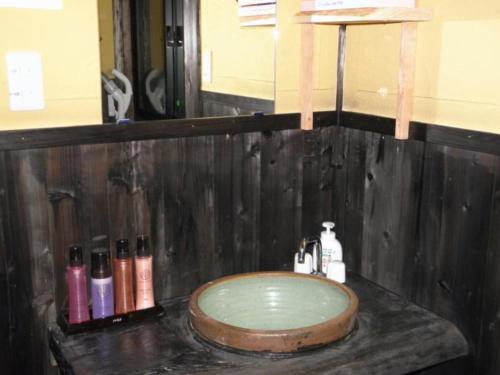 Bathroom sa Log house for 12 people - Vacation STAY 35074v