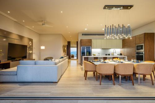 Η κουζίνα ή μικρή κουζίνα στο Casa Sula: elegance at Luma, Nuevo Vallarta