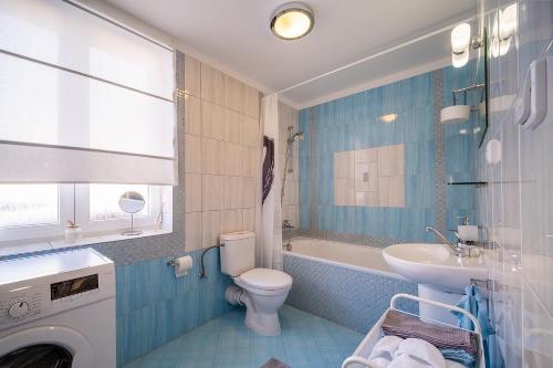 Koupelna v ubytování Apartmán U řeky