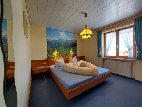 Ένα ή περισσότερα κρεβάτια σε δωμάτιο στο Gästehaus Annabell