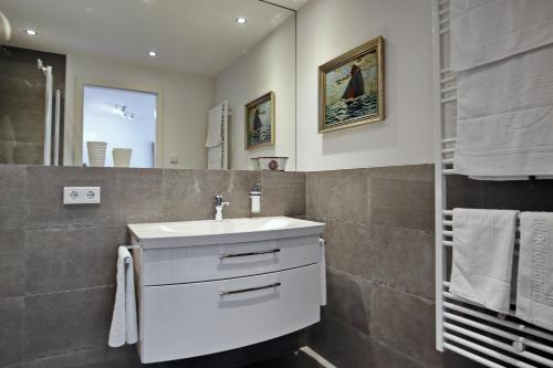Ein Badezimmer in der Unterkunft Linden-Palais Wohnung 30